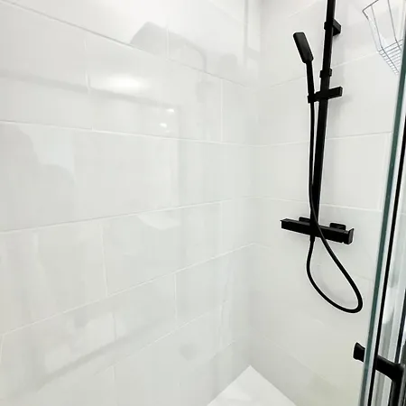 Sublime T2 Refait A Neuf - Vue 180 - Piscine